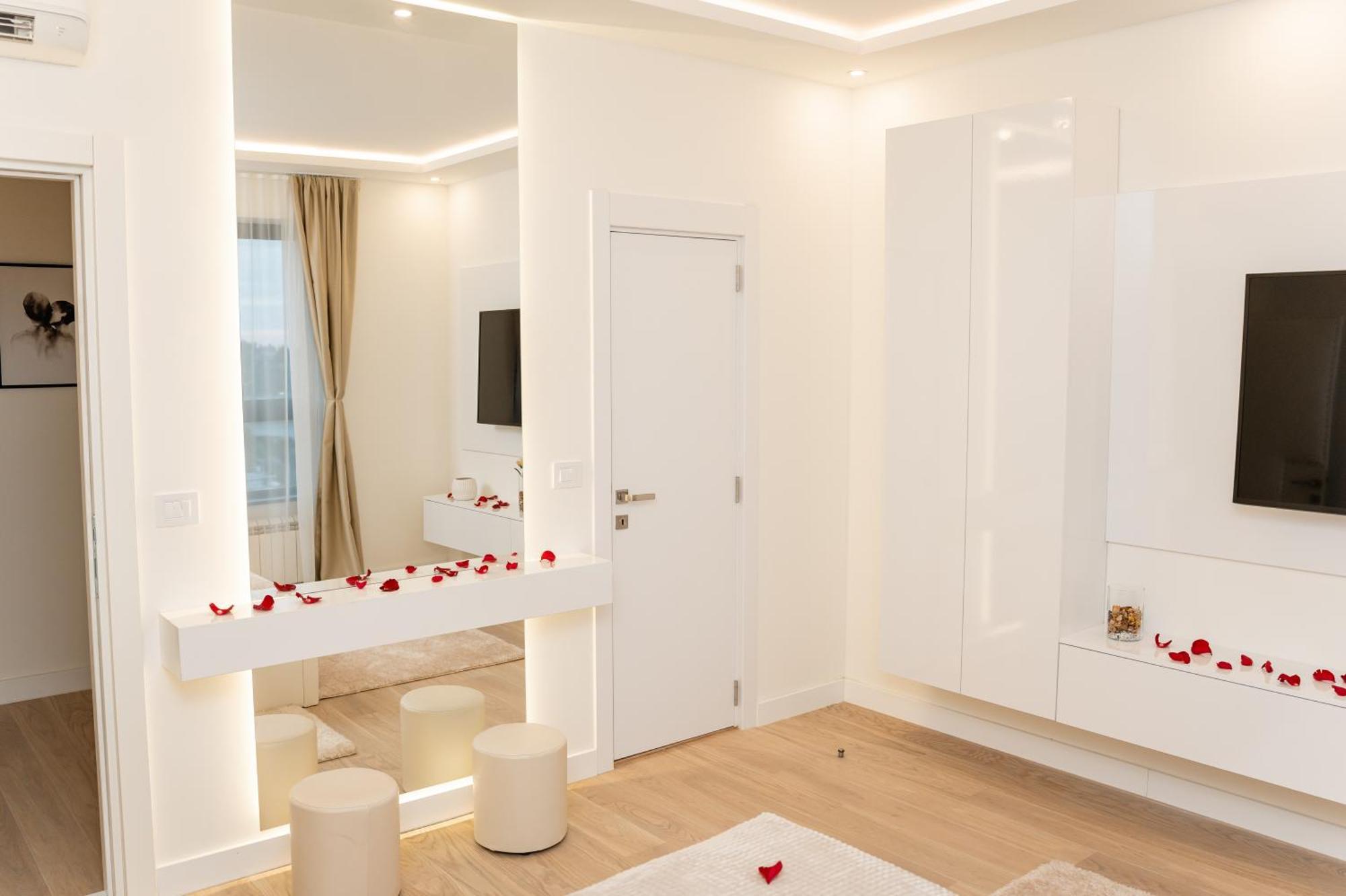 Sinfonia Lux Apartment Beograd Bagian luar foto